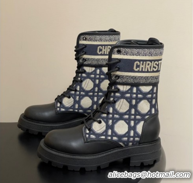 Purchase Dior D-Major Ankle Boots 4.5cm in Black Calfskin with Beige Embroidered Cannage Cotton 1029009
