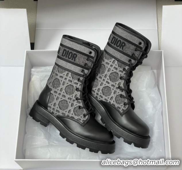 Best Product Dior D-Major Ankle Boots 4.5cm in Black Calfskin with Grey Embroidered Cannage Cotton 1029010