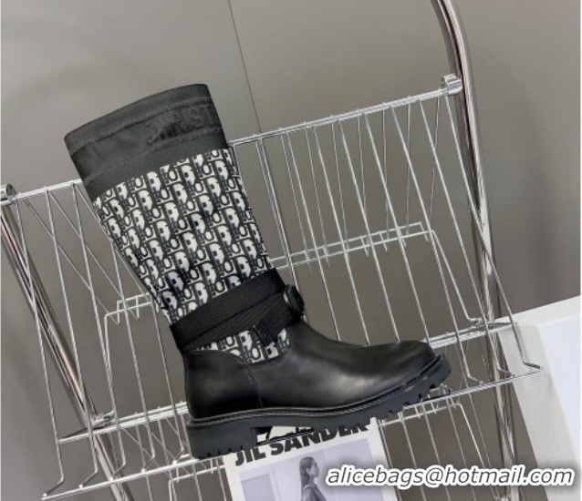 Perfect Dior D-Major Medium Boots in Oblique Fabric and Calfskin D09021 1029021