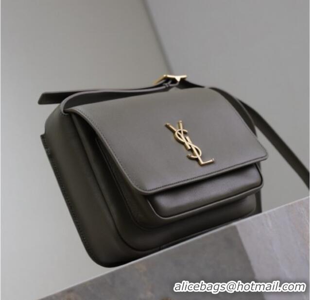 Well Crafted Saint Laurent Niki Baby Bag in Calf Leather 633151 Green 2025