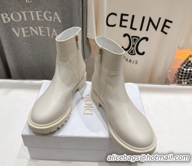 Purchase Dior D-Town Flat Ankle Boots in Black Calfskin Leather with Signature White 1029033