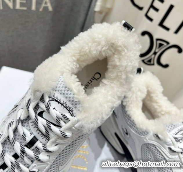 Charming Dior Chrono Sneakers in Mesh, Leather-Effect and Wool White/Grey 1029075