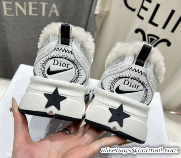 Charming Dior Chrono Sneakers in Mesh, Leather-Effect and Wool White/Grey 1029075