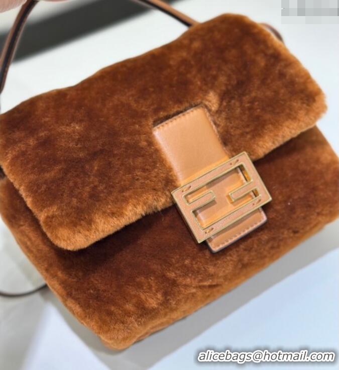 Promotional Fendi Mamma Baguette Small Bag in Shearling 8693S Brown 2025 Top