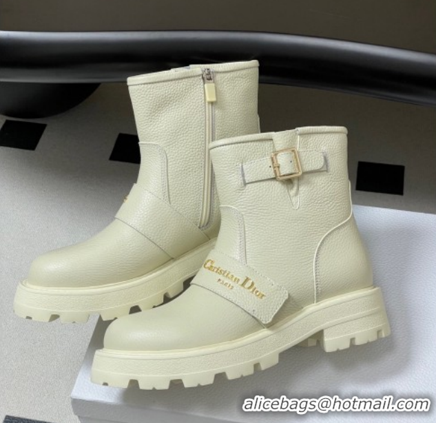 Best Price Dior DiorAlps D-Quest Ankle Boots in Grained Calfskin with Logo Buckle Strap White DR121609 1216127