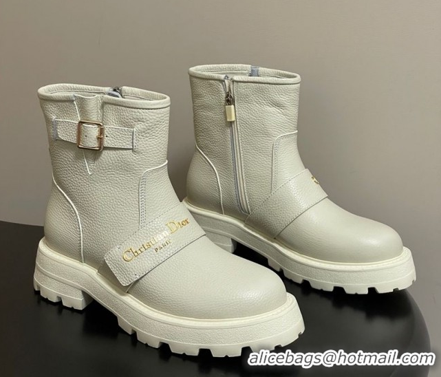 Best Price Dior DiorAlps D-Quest Ankle Boots in Grained Calfskin with Logo Buckle Strap White DR121609 1216127