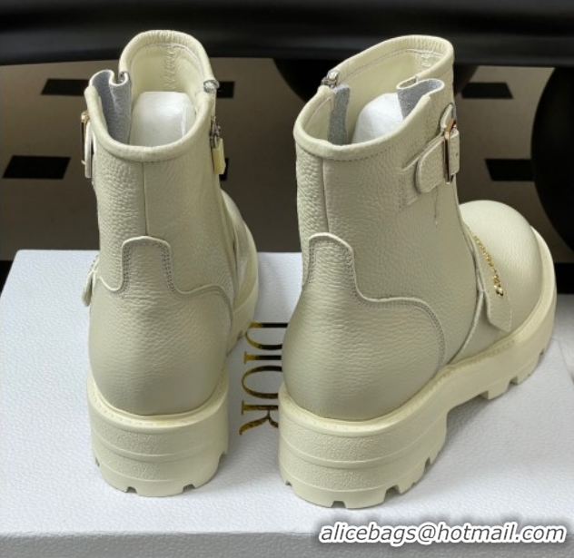 Best Price Dior DiorAlps D-Quest Ankle Boots in Grained Calfskin with Logo Buckle Strap White DR121609 1216127