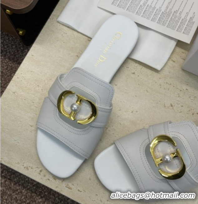 Luxury Dior 30 Montaigne Flat Slides Sandal in Calfskin Leather with Pearl White 1217006