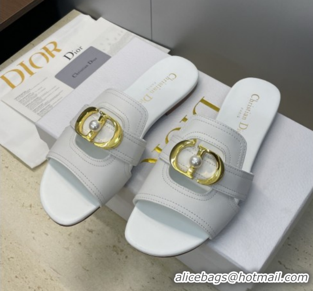 Luxury Dior 30 Montaigne Flat Slides Sandal in Calfskin Leather with Pearl White 1217006