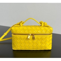 Good Looking Bottega Veneta Bang Bang Vanity Case in Intrecciato Leather 789109 Sulfur Yellow 2025
