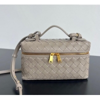 Luxury Cheap Bottega Veneta Bang Bang Vanity Case in Intrecciato Leather 789109 Pinecone Brown 2025