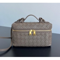Top Grade Bottega Veneta Bang Bang Vanity Case in Intrecciato Leather 789109 Limestone Grey 2025