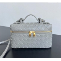 Grade Quality Bottega Veneta Bang Bang Vanity Case in Intrecciato Leather 789109 Silver Grey 2025