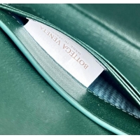 Discount Bottega Veneta Long Clutch Bag Andiamo in Crocodile Embossed Leather 741511 Emerald Green 2025