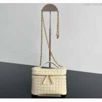 Spot Bulk Bottega Veneta Small Soft Vanity Bag in Intrecciato Leather 843800 Sea Sault 2025