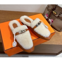 Luxurious Hermes Oz Flat Loafers in Calfskin and Wool with Kelly Buckle Brown 1023006