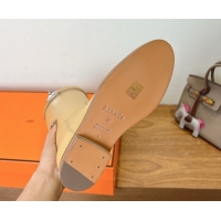 Stylish Hermes Jumping High Flat Boots in Calfskin Leather with Kelly Buckle Strap Beige H102302 1023078