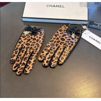 Modern Classic Chanel Printed Lambskin and Cashmere Gloves 1111 Brown 2025