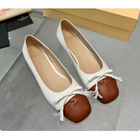 Duplicate Valentino VALET DU ROI Ballerinas Flat in Calfskin Leather with Tassel Bow White/Brown 1215046
