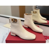 Good Looking Valentino VLogo Type Heel Ankle Boots 3cm in Stone Embossed Leather White VLTN121606 1216050