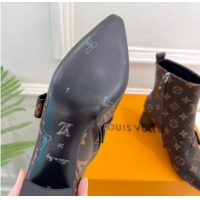 Sumptuous Louis Vuitton Fusee Heel Ankle Boots 5cm in Monogram Canvas with Buckle Strap 1022010
