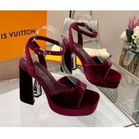 Stylish Louis Vuitto...