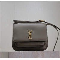 Well Crafted Saint Laurent Niki Baby Bag in Calf Leather 633151 Green 2025