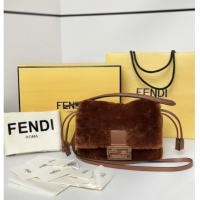 Promotional Fendi Mamma Baguette Small Bag in Shearling 8693S Brown 2025 Top