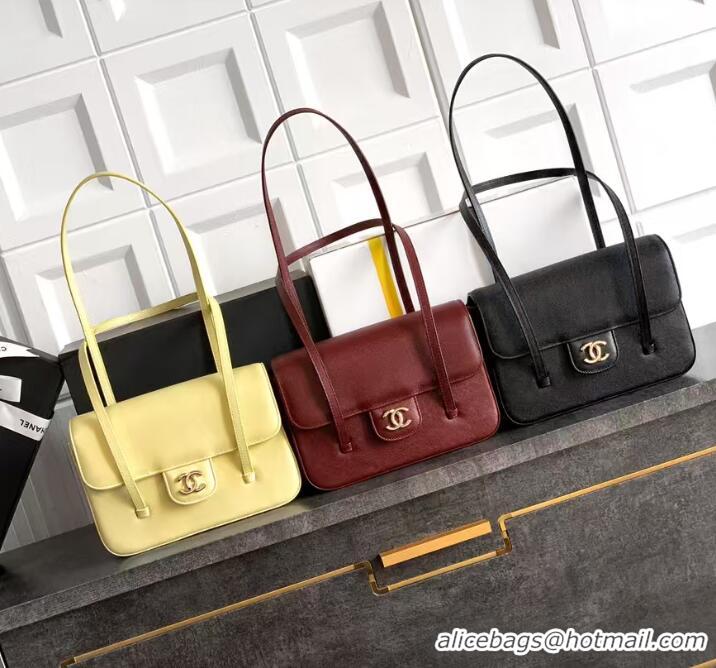 Traditional Discount Chanel Calfskin Leather Hobo Bag CH112703 Black 2025