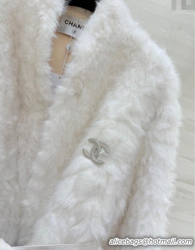 Buy Fashionable Chanel Coat CH122609 White 2025