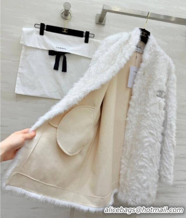 Buy Fashionable Chanel Coat CH122609 White 2025