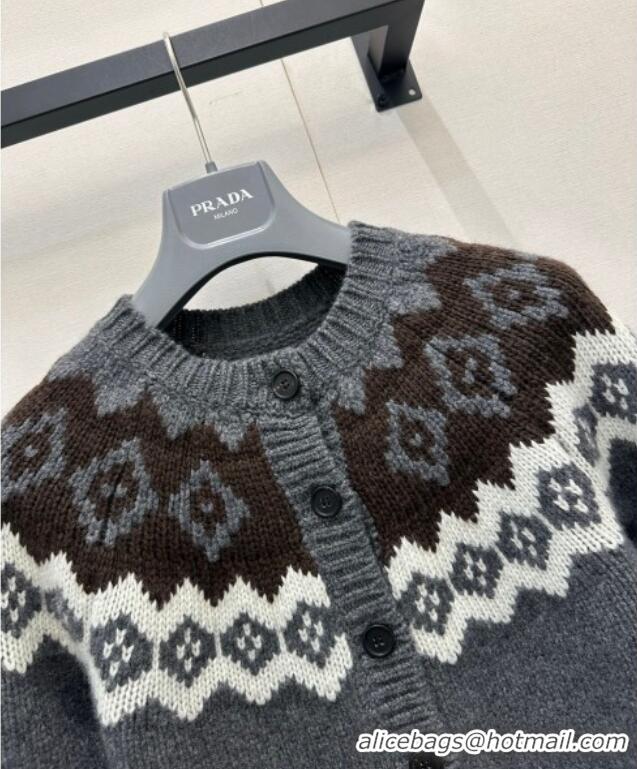 ​Famous Brand Prada Wool Cashmere Blend Cardigan PR122702 Grey 2025