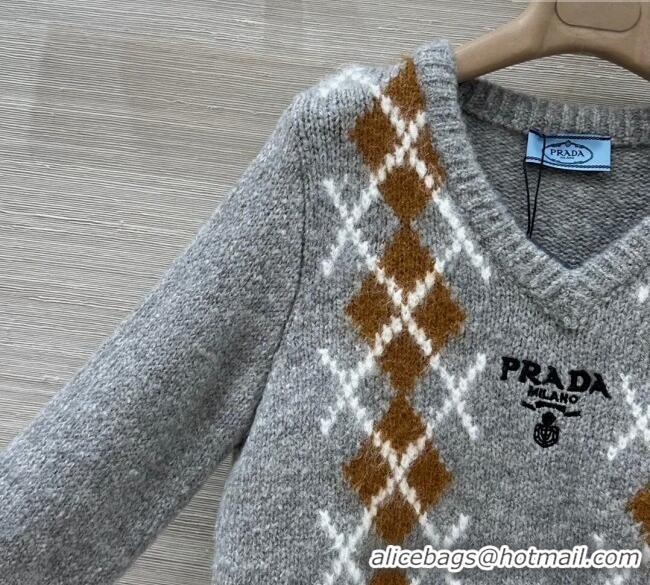 Top Quality Prada Wool Cashmere Sweater PR122712 Grey 2025