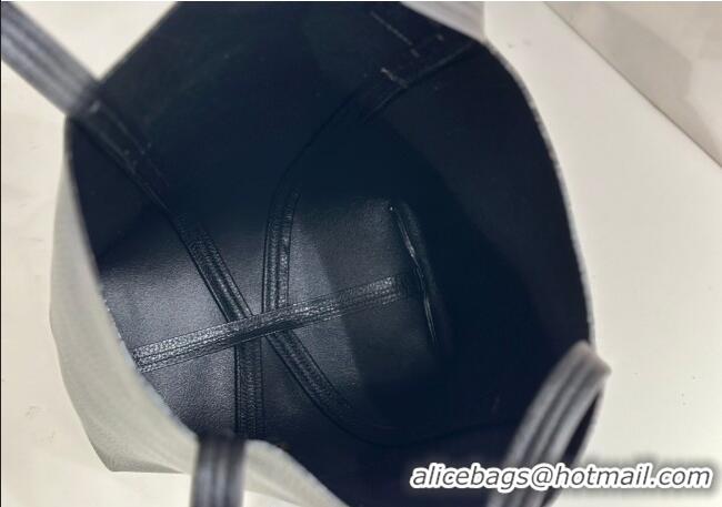 Best Product Chloe Medium Spin Tote Bag in Grained Leather 1120 Black 2025