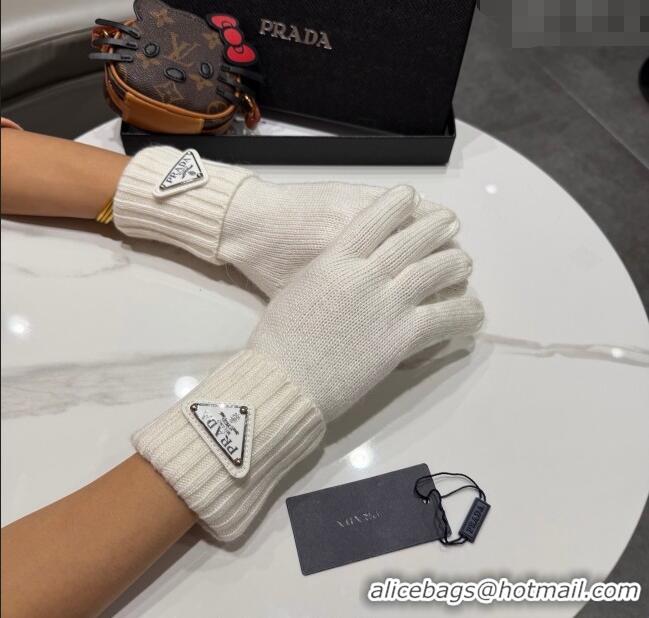 Good Taste Prada Knit Gloves PR010501 White 2026