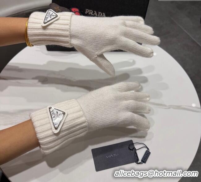 Good Taste Prada Knit Gloves PR010501 White 2026
