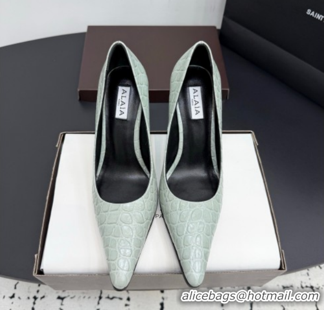 Grade Quality Alaia Pointy Toe Pumps 9cm with Block Heel in Crocodile Embossed Leather Light Green 1029105