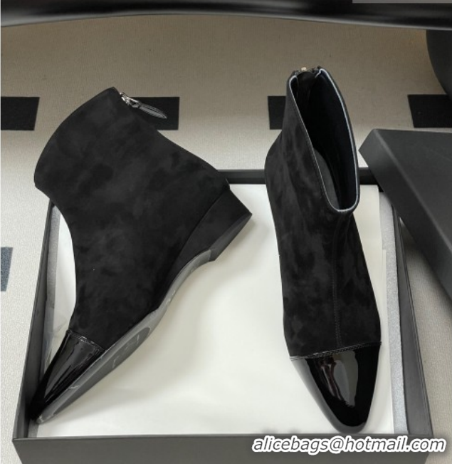 Original Cheap Alaia Suede and Patent Leather Ankle Boots Black AL102902 1029109