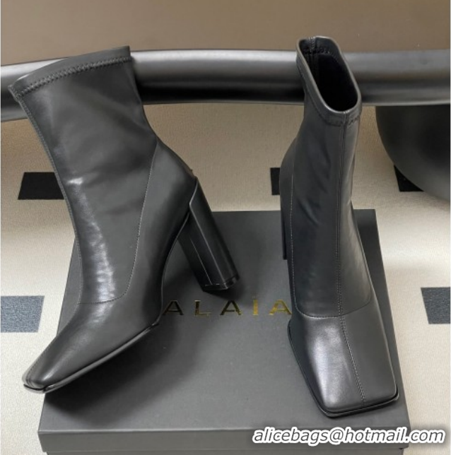 Top Design Alaia Square Heel Ankle Boots 10cm in Calf Leather 2026 AL102904 Black