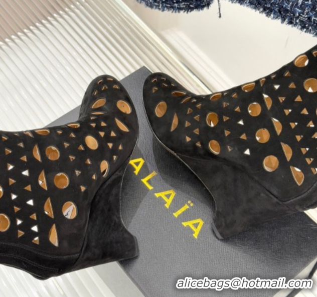 Sumptuous Alaia Openwork Suede Wedge Ankle Boots 2026 AL102906 Black