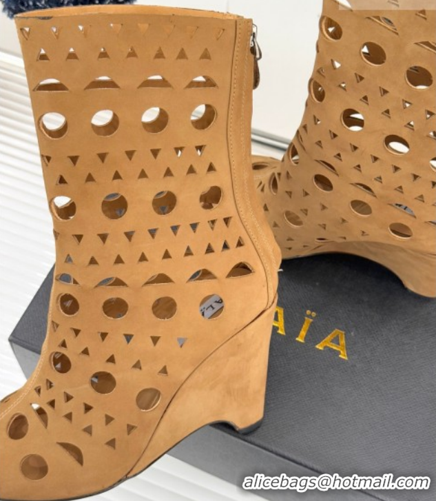 Purchase Alaia Openwork Suede Wedge Ankle Boots 2026 AL102906 Yellow