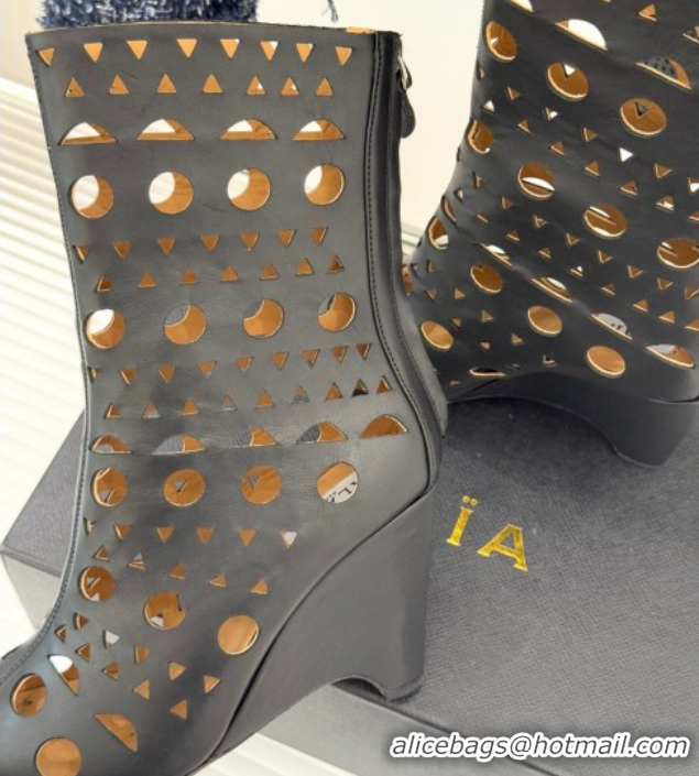 Good Looking Alaia Openwork Calf Leather Wedge Ankle Boots 2026 AL102906 Black