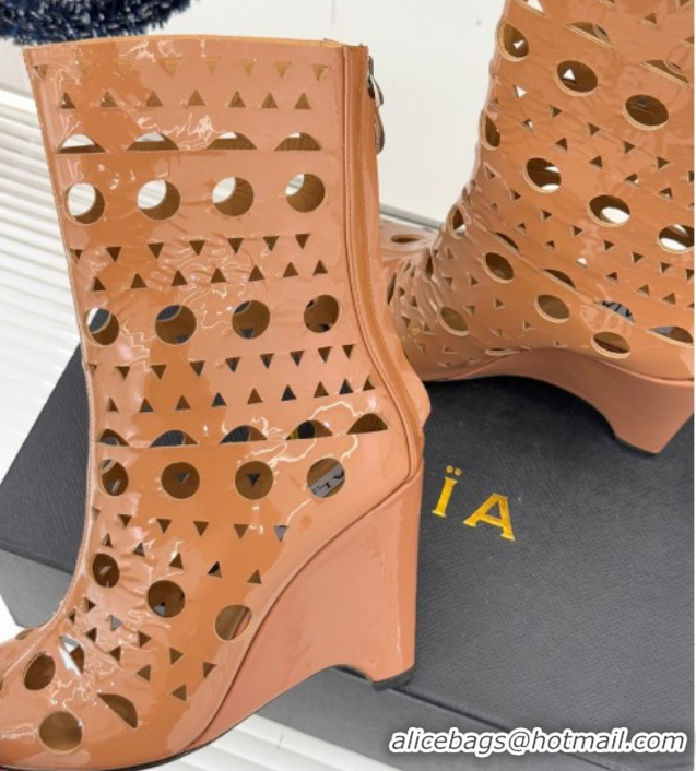 Stylish Alaia Openwork Pendant Leather Wedge Ankle Boots 2026 AL102906 Brown