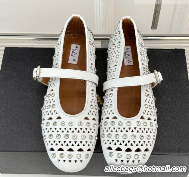 Top Grade Alaia Ballet Flats in Openwork Leather with Eyelet with Strass White 2026 AL102910 1029141