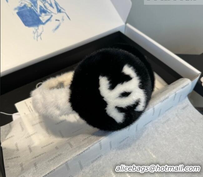 Top Quality Chanel Earmuff CH01050 White/Black 2026