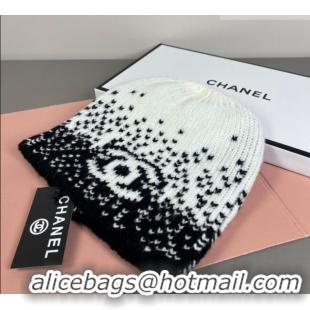 Most Popular Chanel Knit Hat CH010512 White/Black 2026