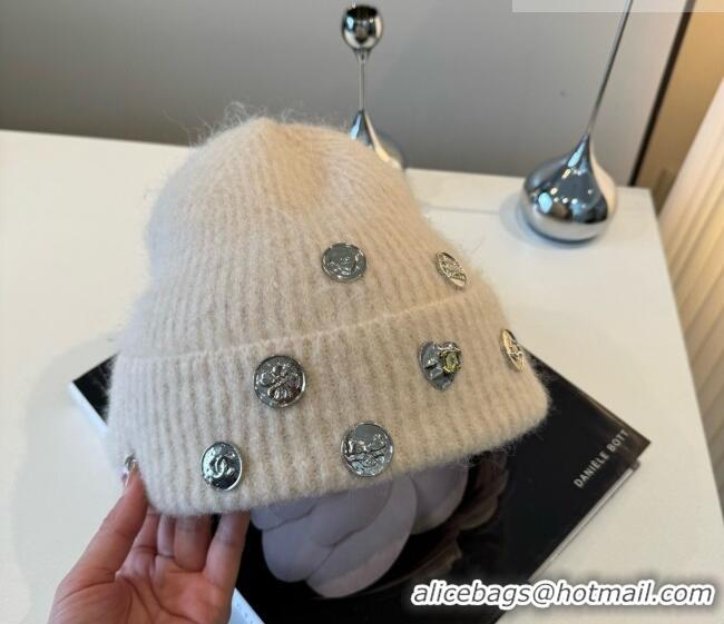 Best Price Chanel Knit Hat with Charms CH010517 Beige 2026