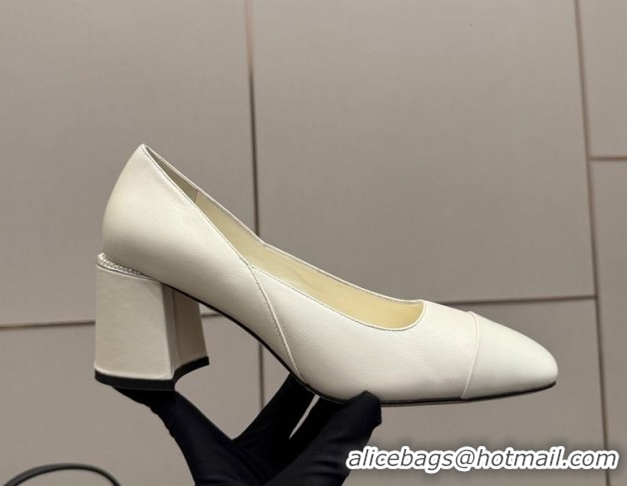 Best Price Jimmy Choo Jenson Pumps 6cm in Calfskin and Patent Leather with Pearls Bow White 1210069
