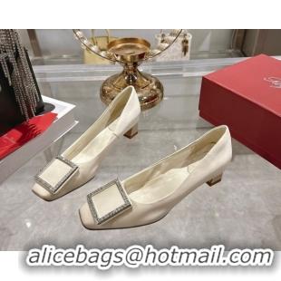 Unique Style Roger Vivier Trompette Pumps 4.5cm in Satin and Strass Buckle White RV121101 1211110 2026