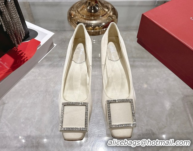 Unique Style Roger Vivier Trompette Pumps 4.5cm in Satin and Strass Buckle White RV121101 1211110 2026